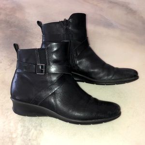 ECCO Ankle Boot ➰ Size 9 (or 40)